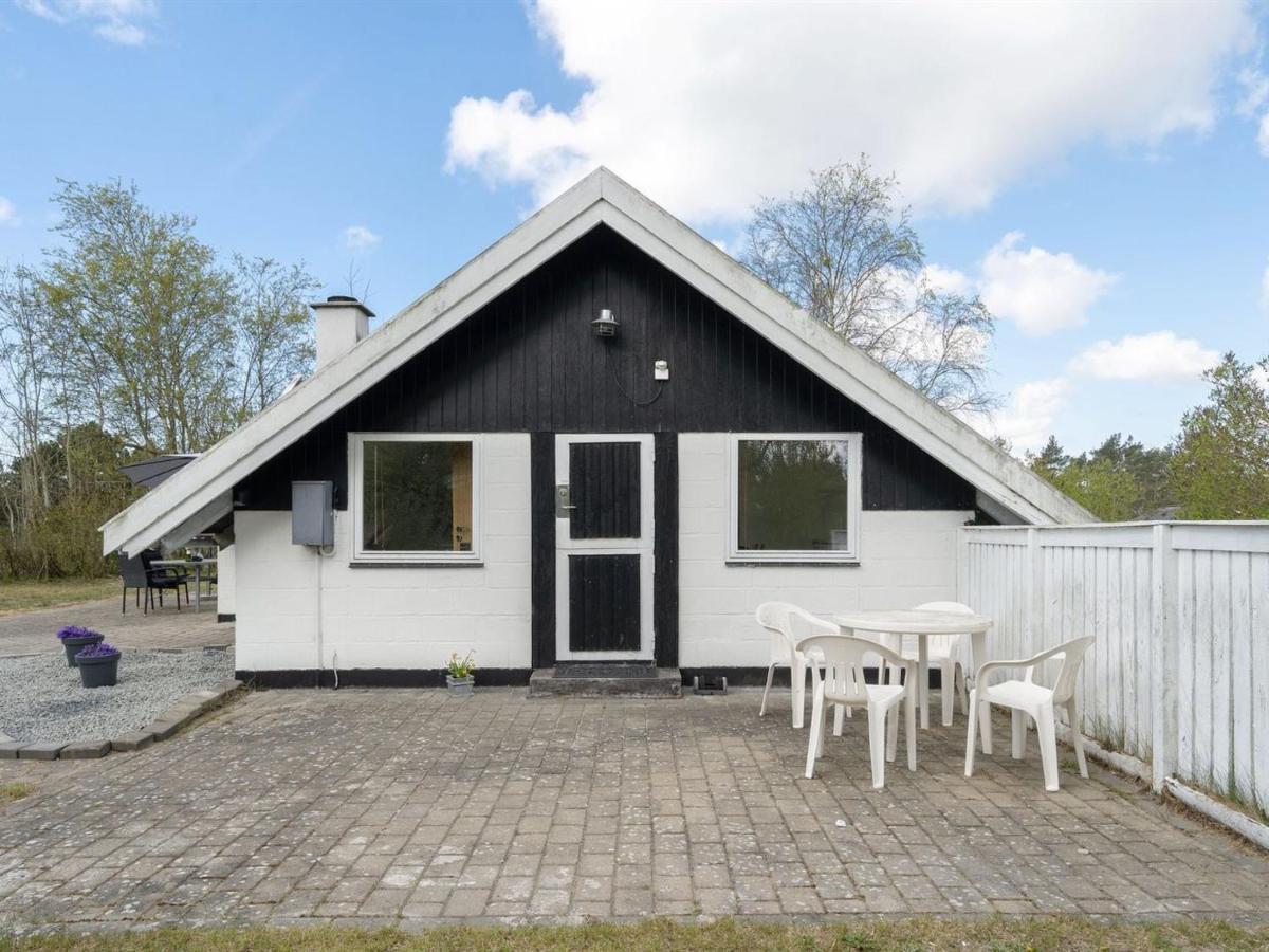 Rødby Holiday Home Arnfin - 160M From The Sea In Lolland- Falster And Mon By Interhome מראה חיצוני תמונה