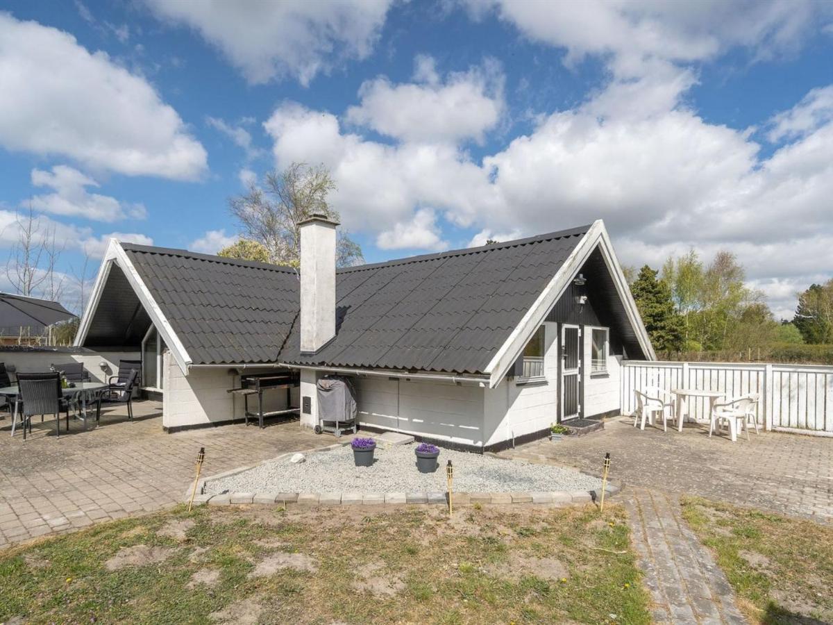 Rødby Holiday Home Arnfin - 160M From The Sea In Lolland- Falster And Mon By Interhome מראה חיצוני תמונה
