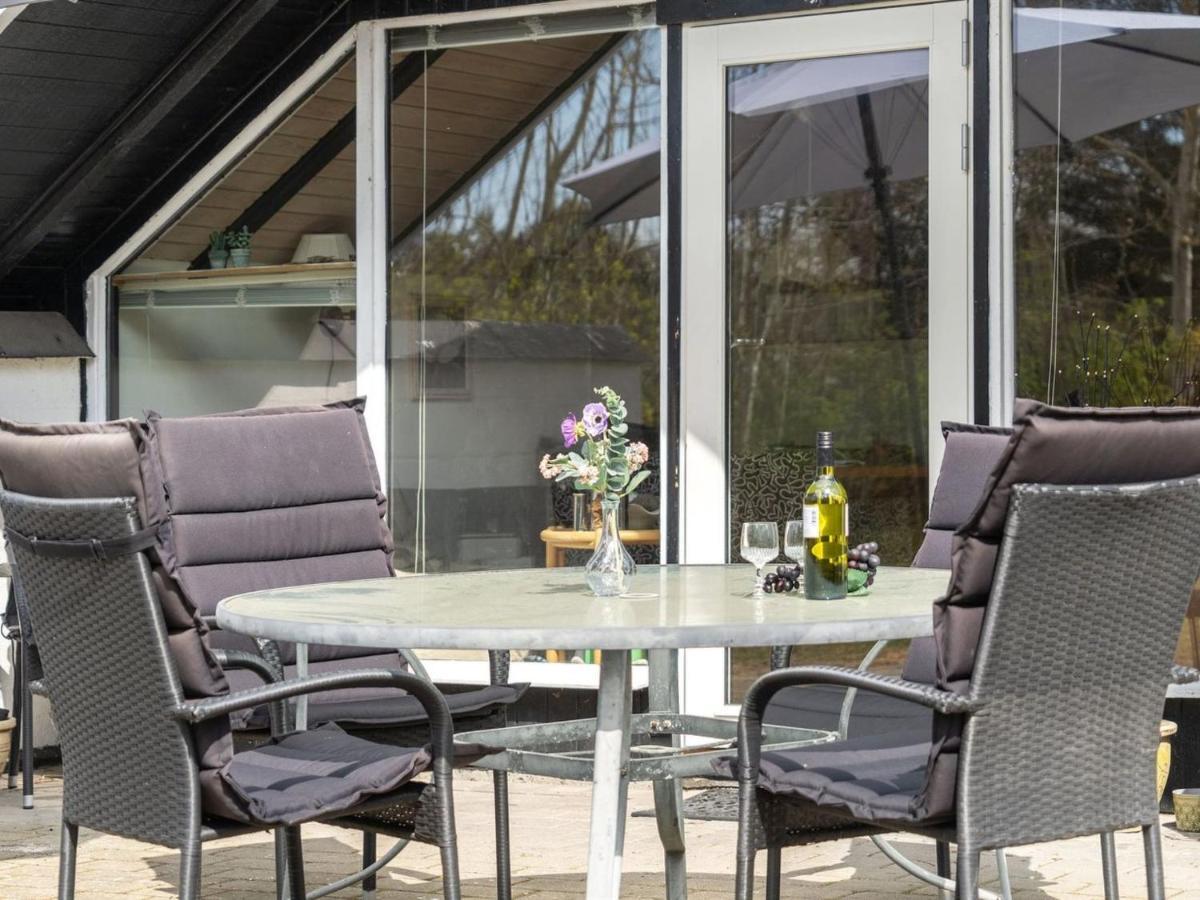 Rødby Holiday Home Arnfin - 160M From The Sea In Lolland- Falster And Mon By Interhome מראה חיצוני תמונה